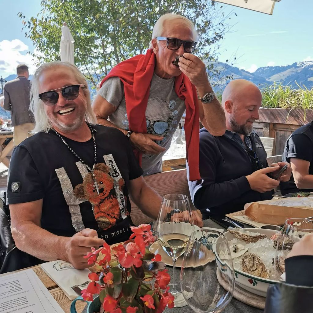 Robert Geiss mit seinem Vater Reinhold im September 2022