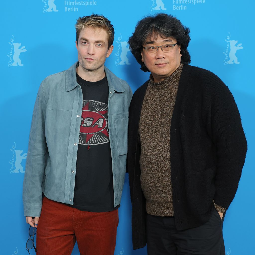Schauspieler Robert Pattinson und Regisseur Bong Joon-ho, 2024