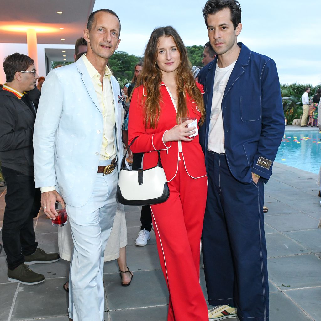 Robert Triefus, Grace Gummer und Mark Ronson auf einem Gucci-Event, Juli 2021