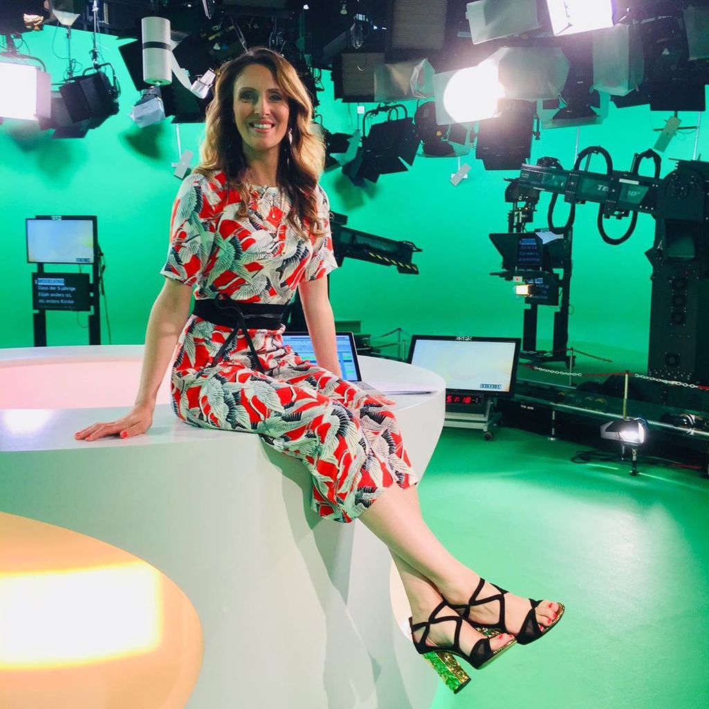 Roberta Bieling im Studio von "Punkt 12"