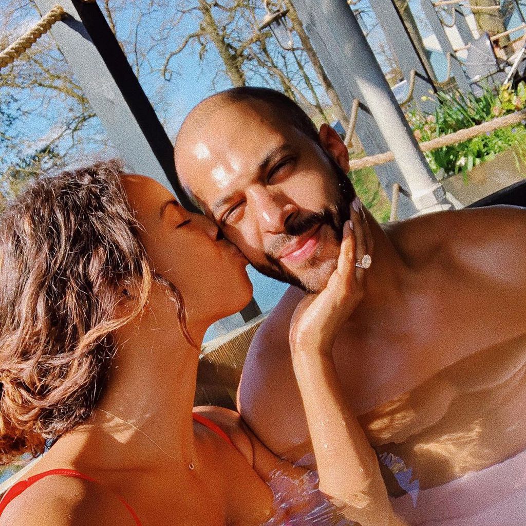 Rochelle Humes und ihr Mann Marvin im August 2020
