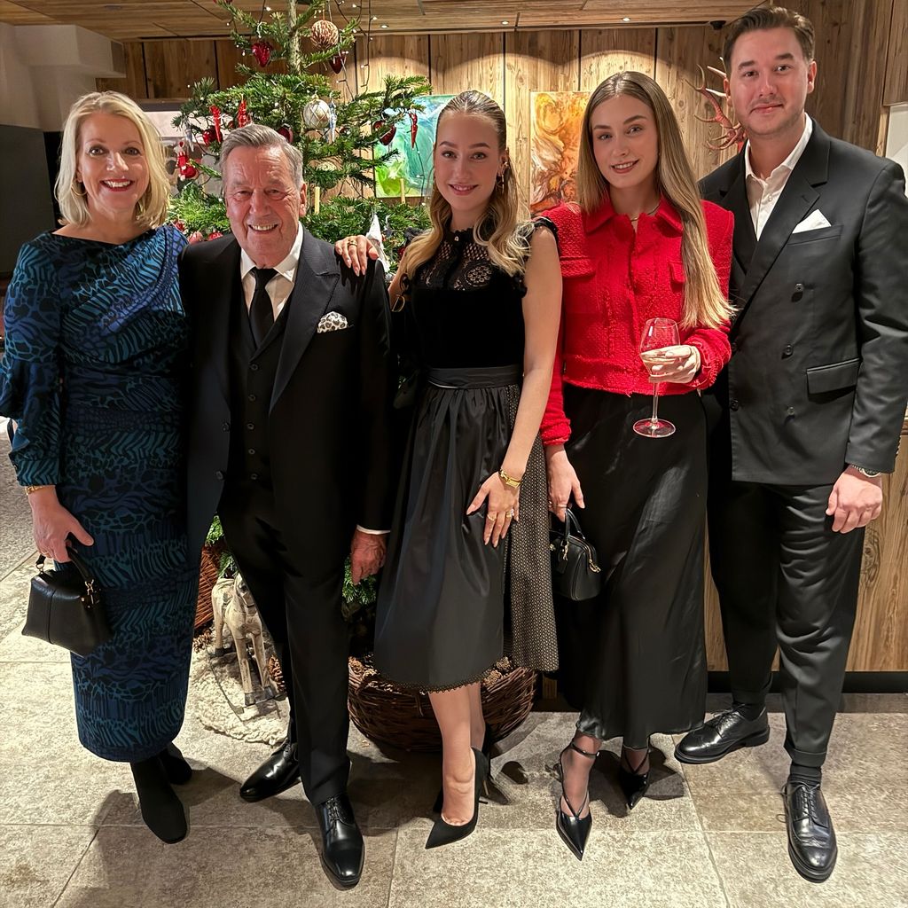 Roland Kaiser mit seiner Familie, Dezember 2024