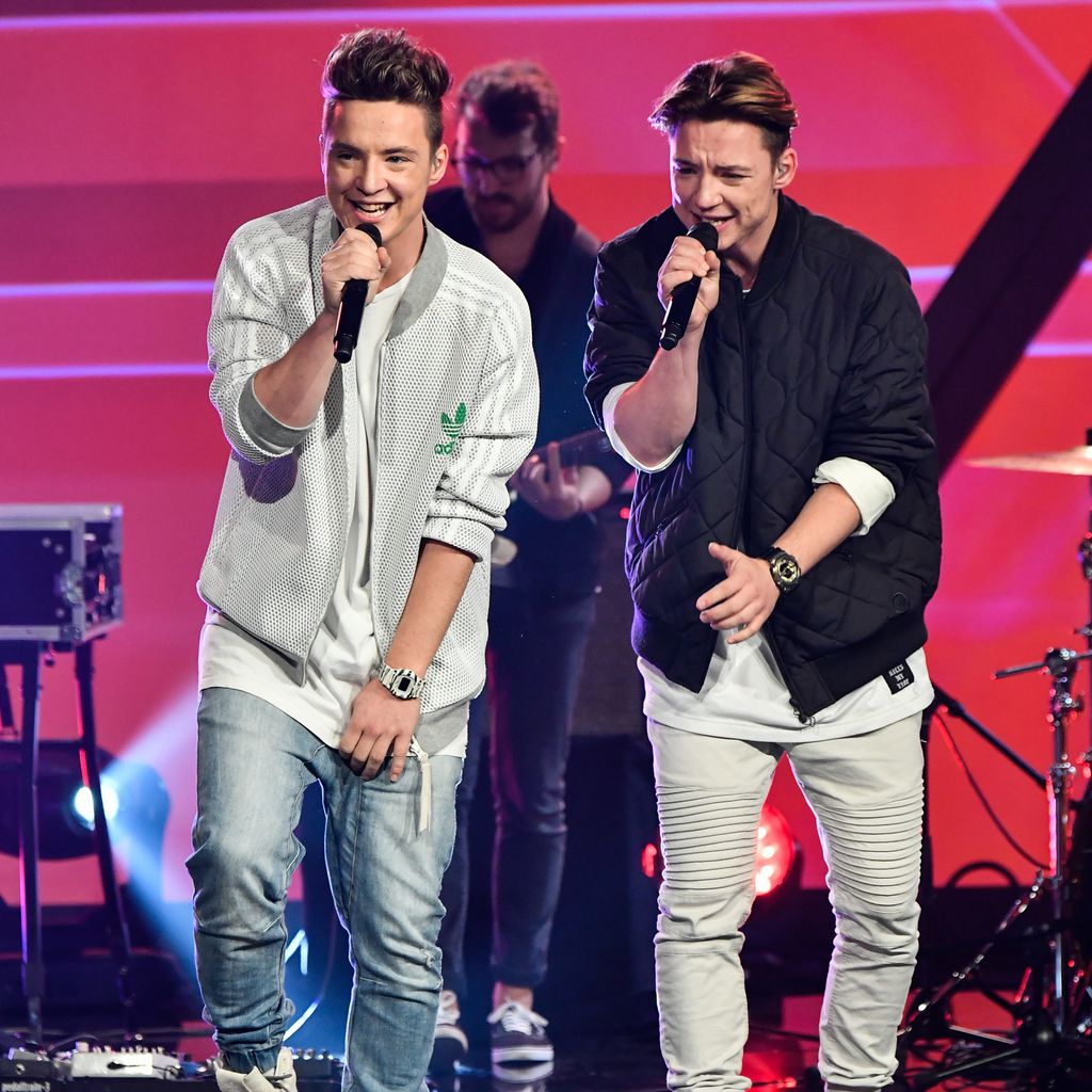 Roman und Heiko Lochmann bei einer Performance während der Bambi-Verleihung in Berlin