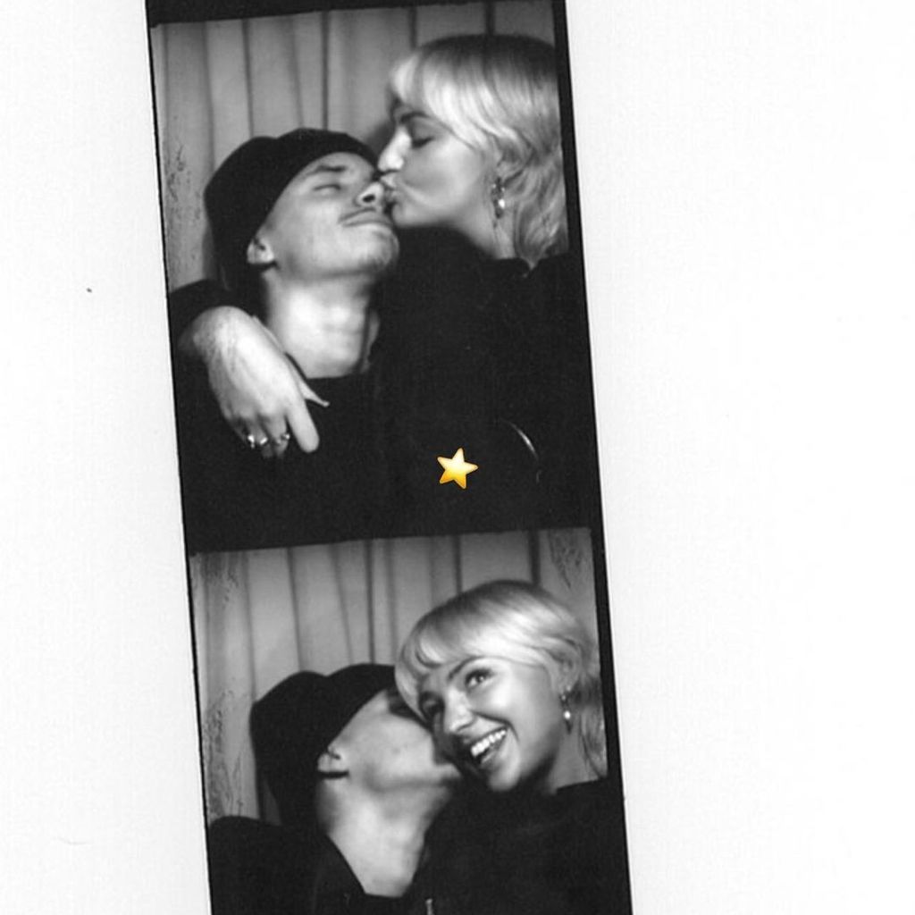 Romeo Beckham und Mia Regan im Januar 2023