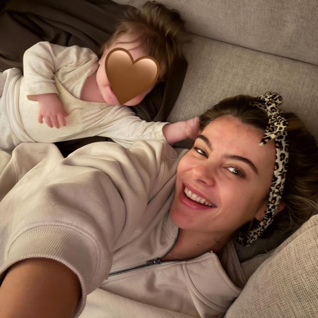 Romina Palm und ihre Tochter Hazel