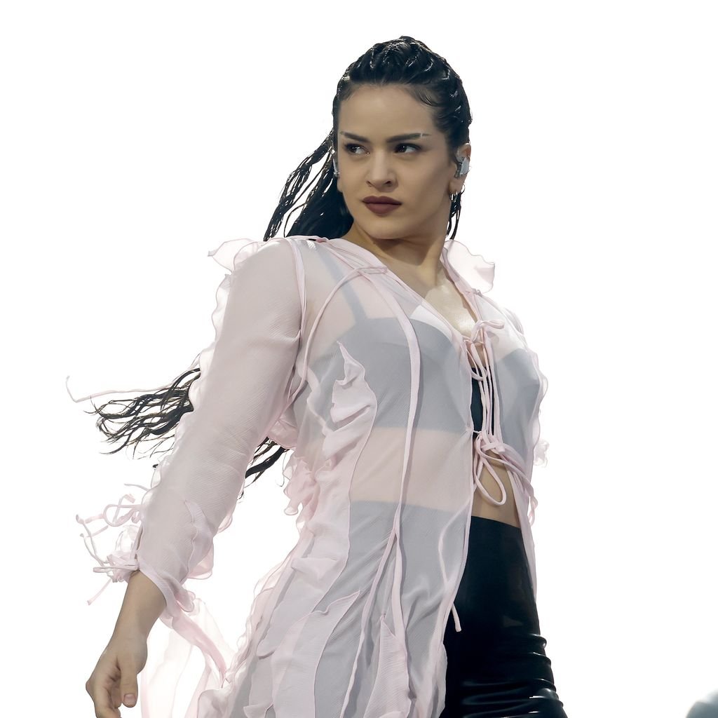 Rosalía beim Coachella im April 2023