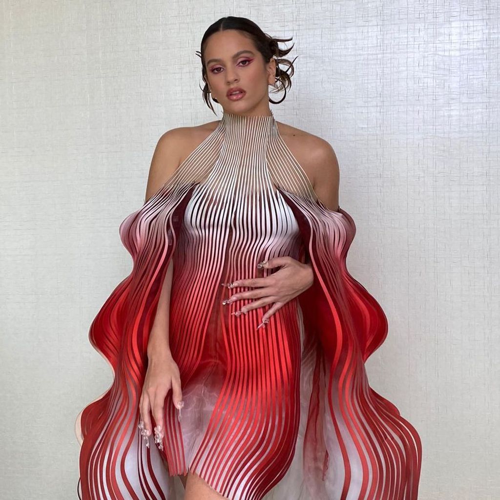 Sängerin Rosalía auf Instagram, 2020