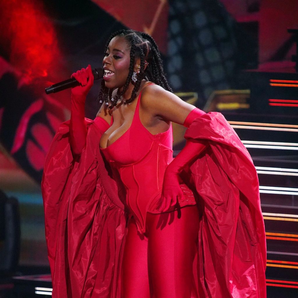 Rose Ndumba in der ersten DSDS-Liveshow