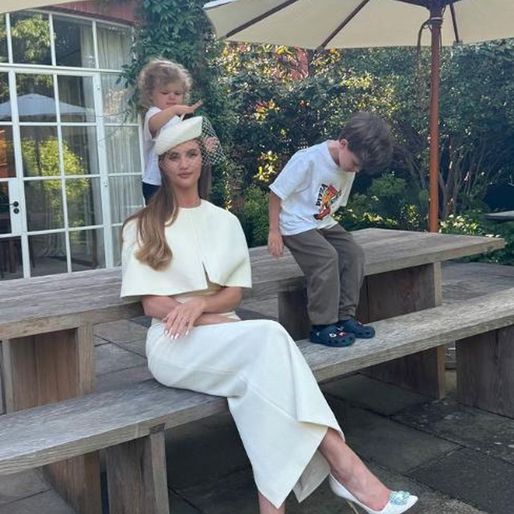 Rosie Huntington-Whiteley mit ihren Kindern, Isabella und Jack
