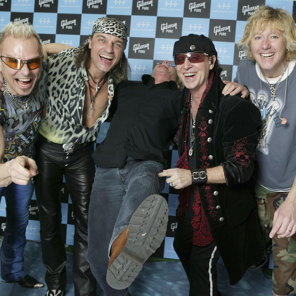 Rudolf Schenker, Ralph Rieckermann, Klaus Meine, James Kottak und Pawel Maciwoda als Scorpions