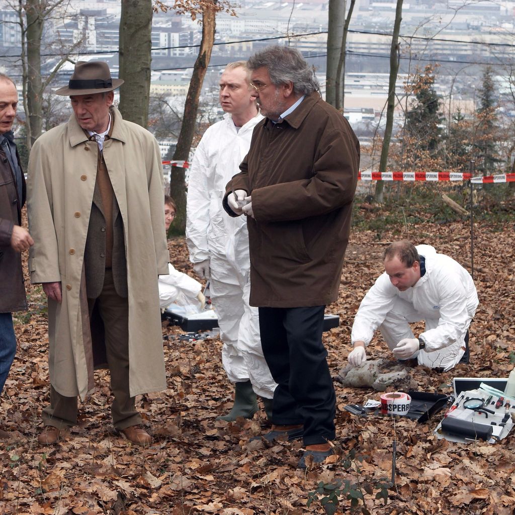Rüdiger Wandel, Dietz-Werner Steck, Dirk Salomon und Klaus Spürkel als Schauspieler im "Tatort"