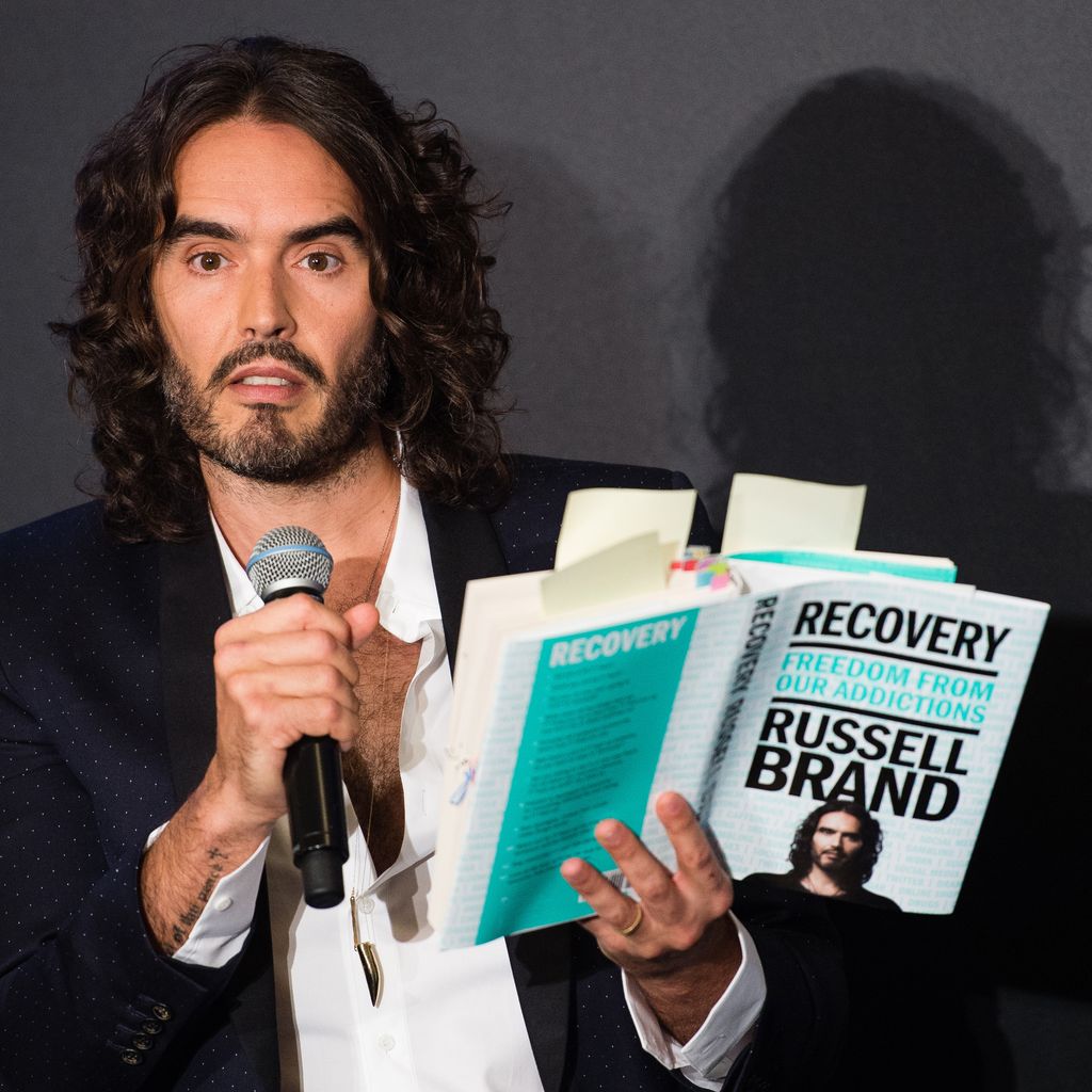 Russell Brand, Komiker