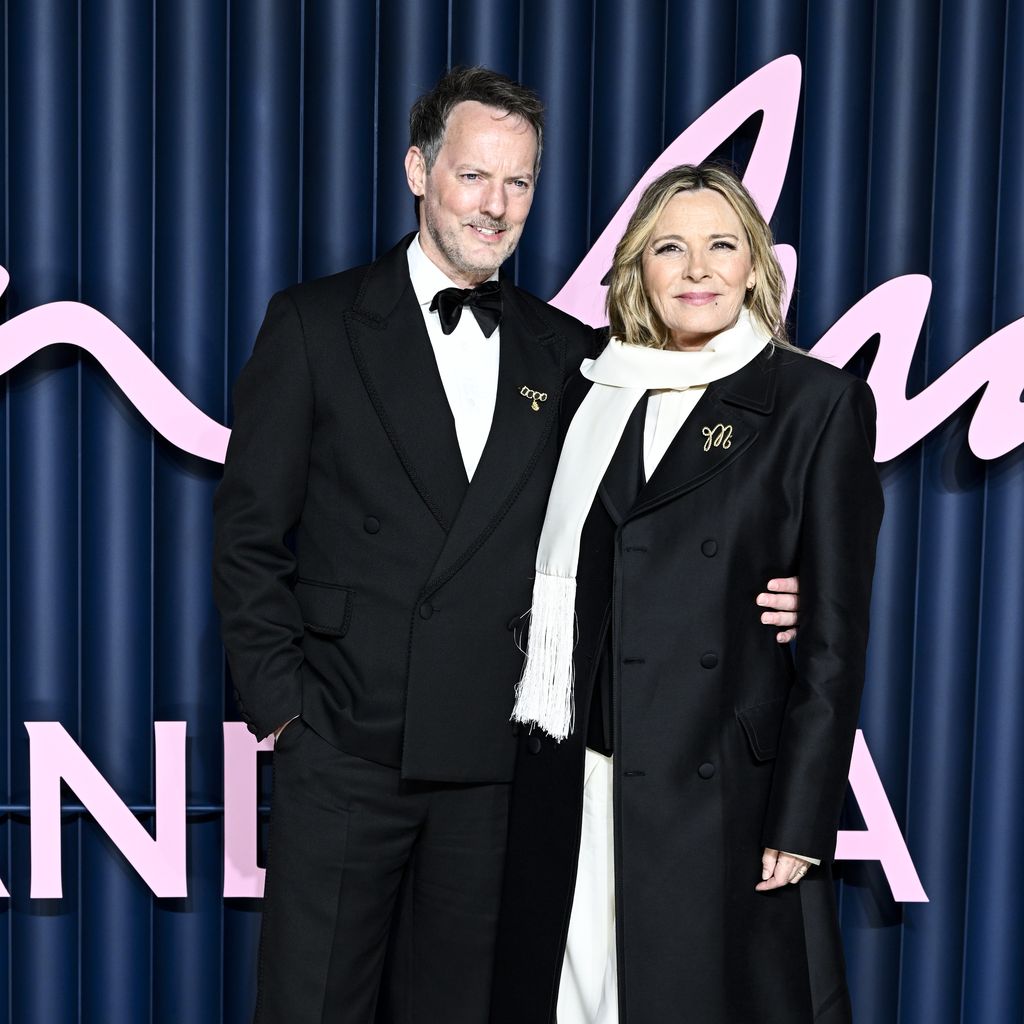 Russell Thomas und Kim Cattrall bei den Fashion Awards 2025 in der Royal Albert Hall