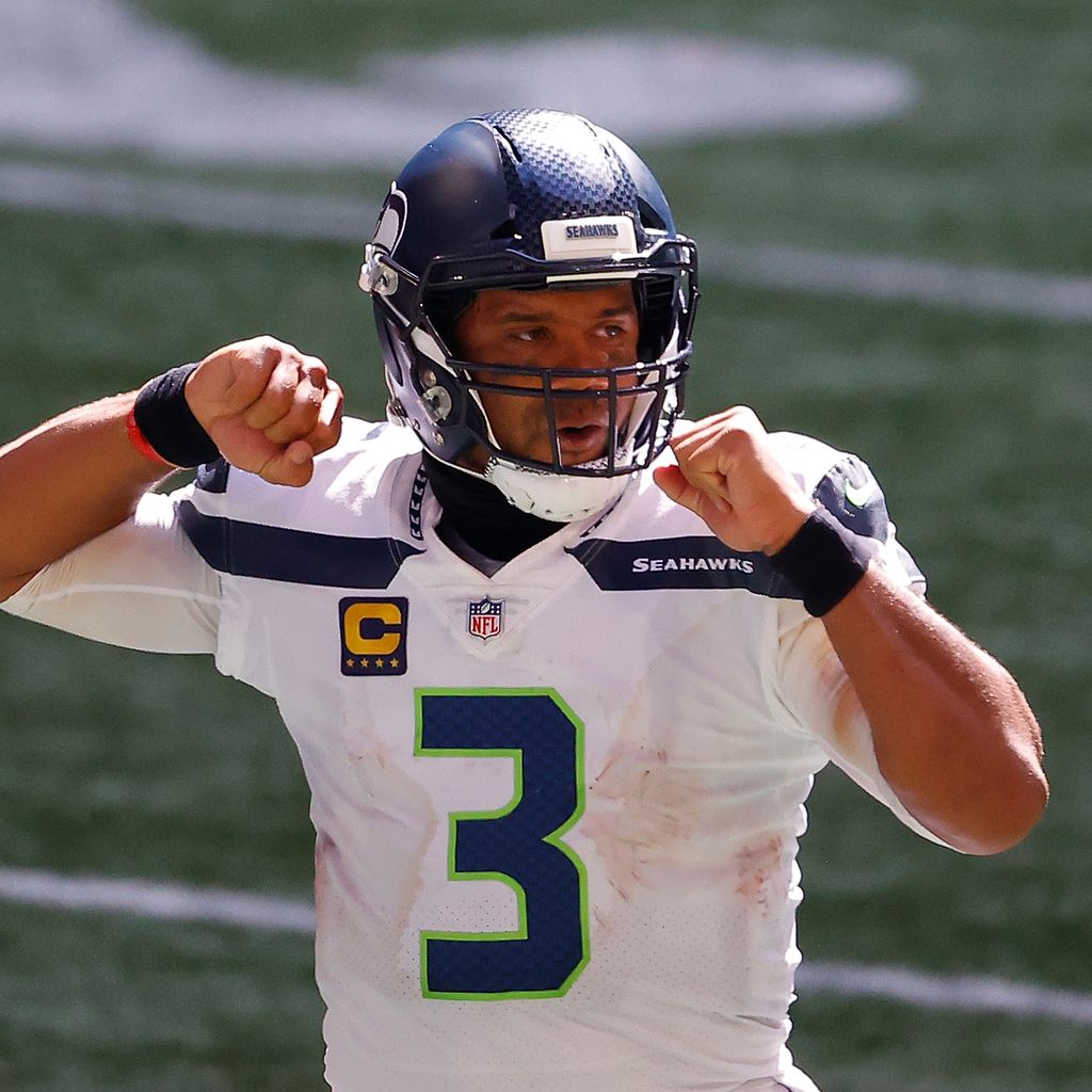 Russell Wilson, Footballprofi