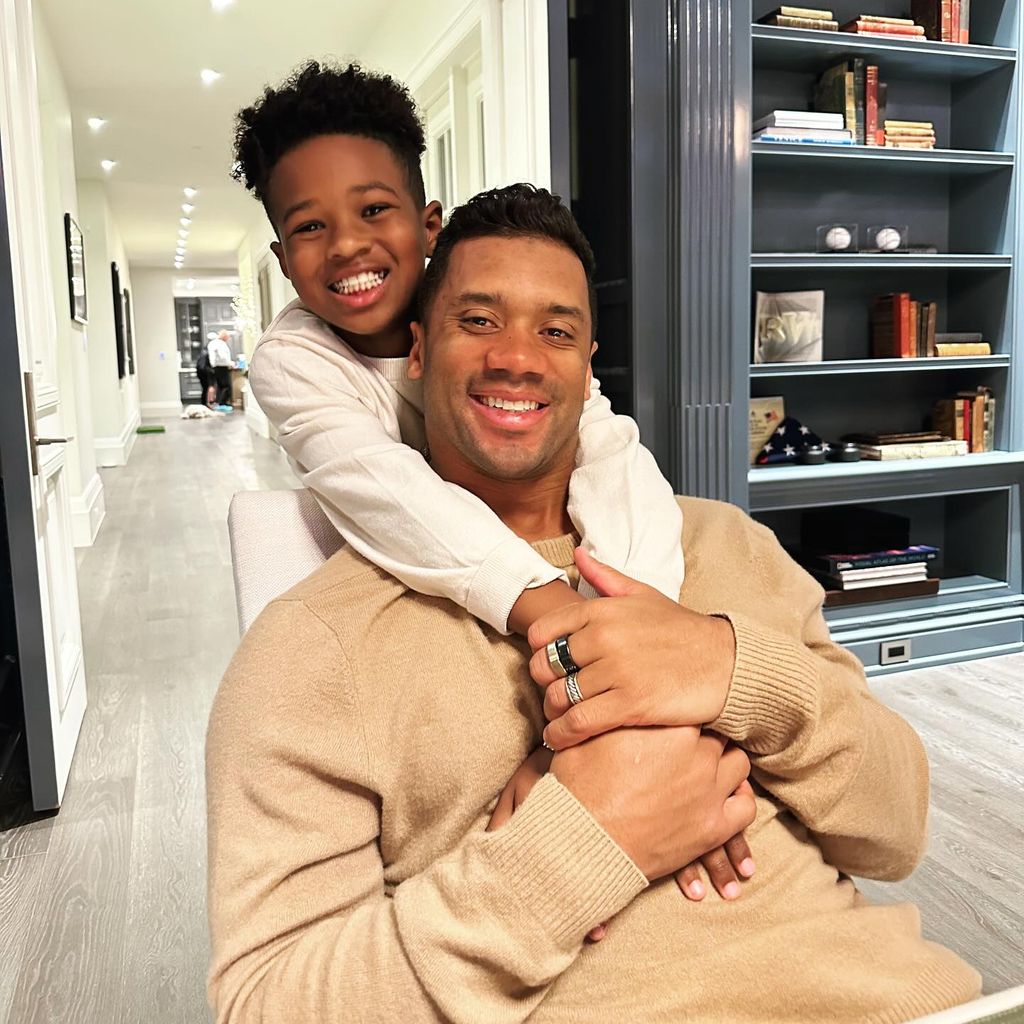 Russell Wilson gemeinsam mit Stiefsohn Future