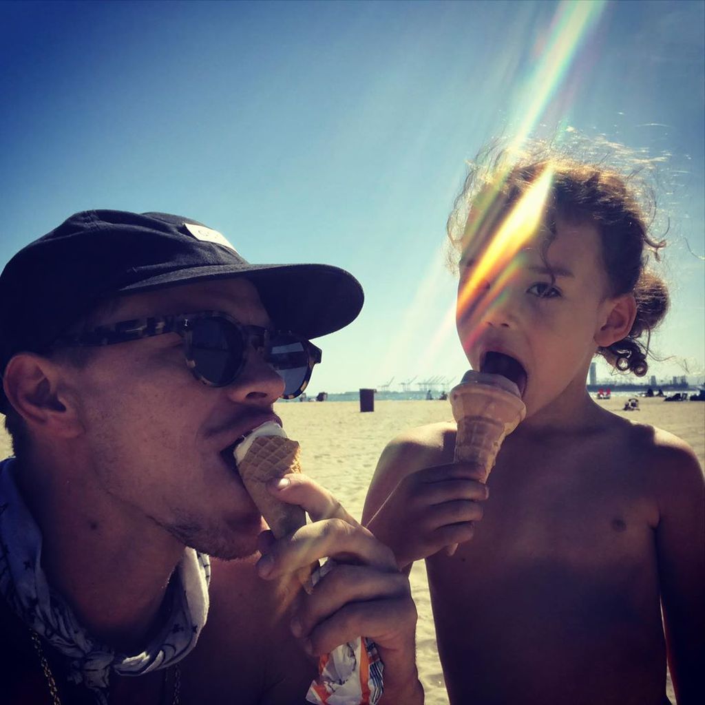 Ryan Dorsey mit seinem Sohn Josey