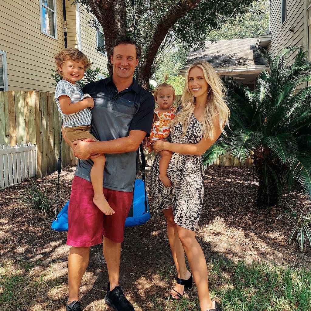 Ryan Lochte, seine Frau Kayla Rae Reid und ihre gemeinsamen Kinder Liv und Caiden im Juli 2020