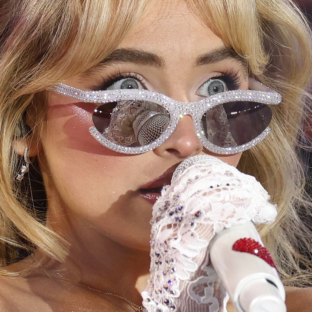 Sängerin Sabrina Carpenter in New York City, 2023