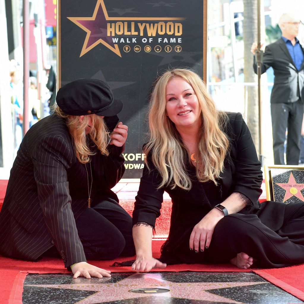 Sadie Grace LeNoble mit ihrer Mutter Christina Applegate, im Jahr 2022