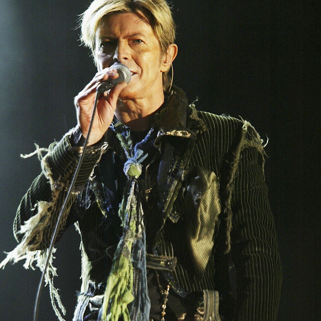 Sänger David Bowie bei einem Konzert im Juni 2014