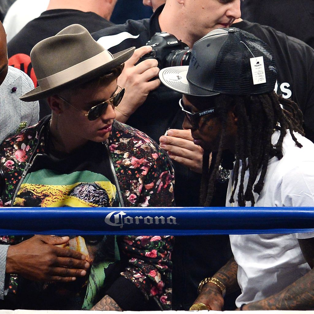 Justin Bieber und Lil Wayne bei einem Boxkampf