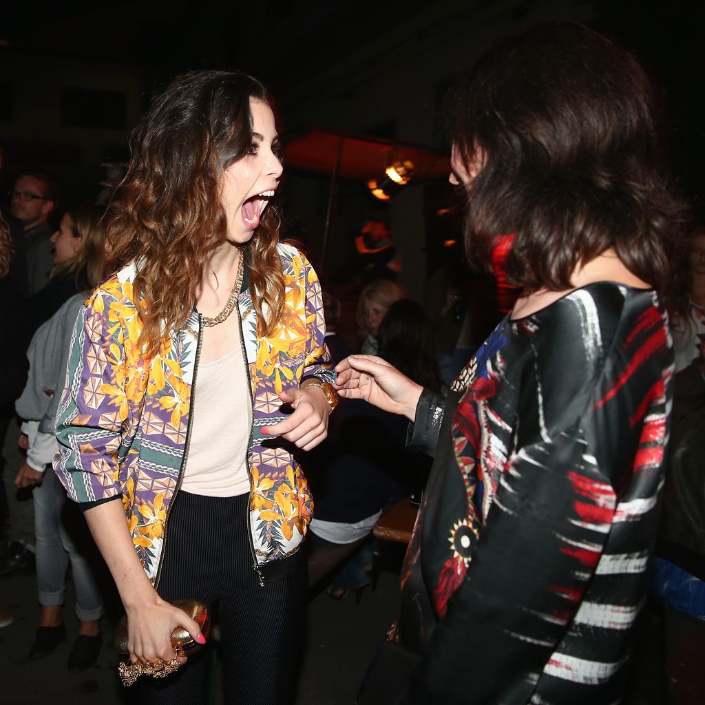 Sängerin Lena Meyer-Landrut und Schriftstellerin Charlotte Roche