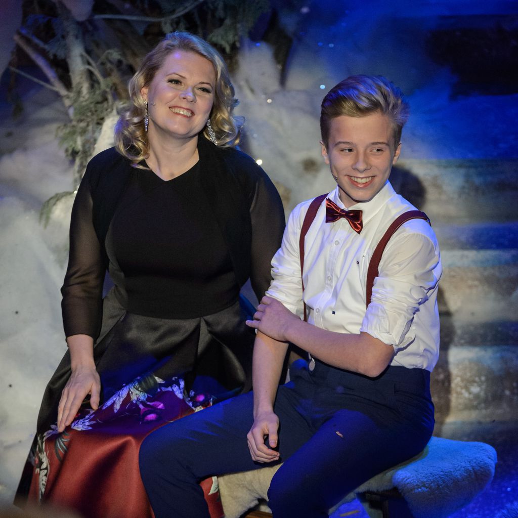 Sängerin Patricia Kelly und ihr Sohn Iggi beim "Adventsfest der 100.000 Lichter"
