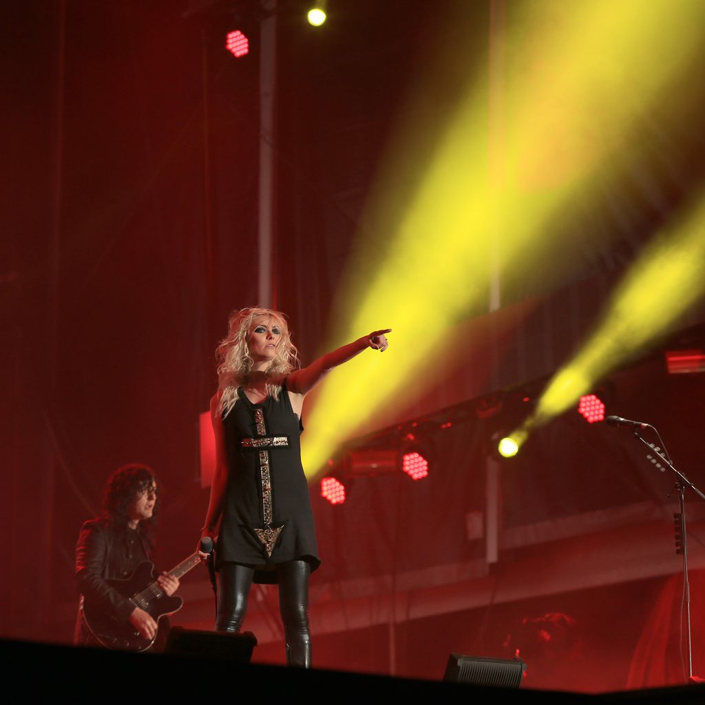 Sängerin Taylor Momsen bei einem Auftritt in Nevada 2015