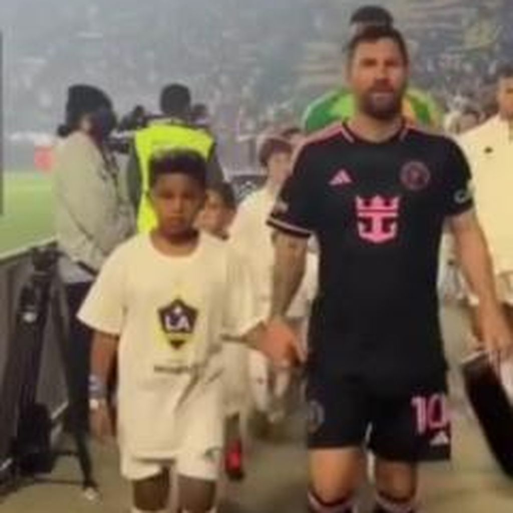 Saint West und Lionel Messi