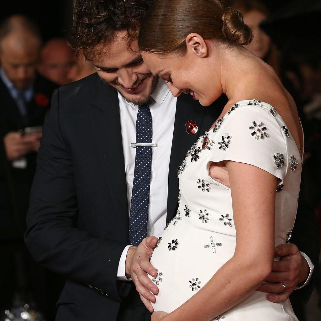 Sam Claflin und Lara Haddock bei der "The Hunger Games: Mockingjay – Part 2"-Premiere 2015