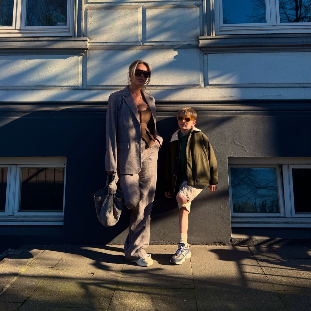 Samantha Abdul und ihr Sohn Ilja, April 2025