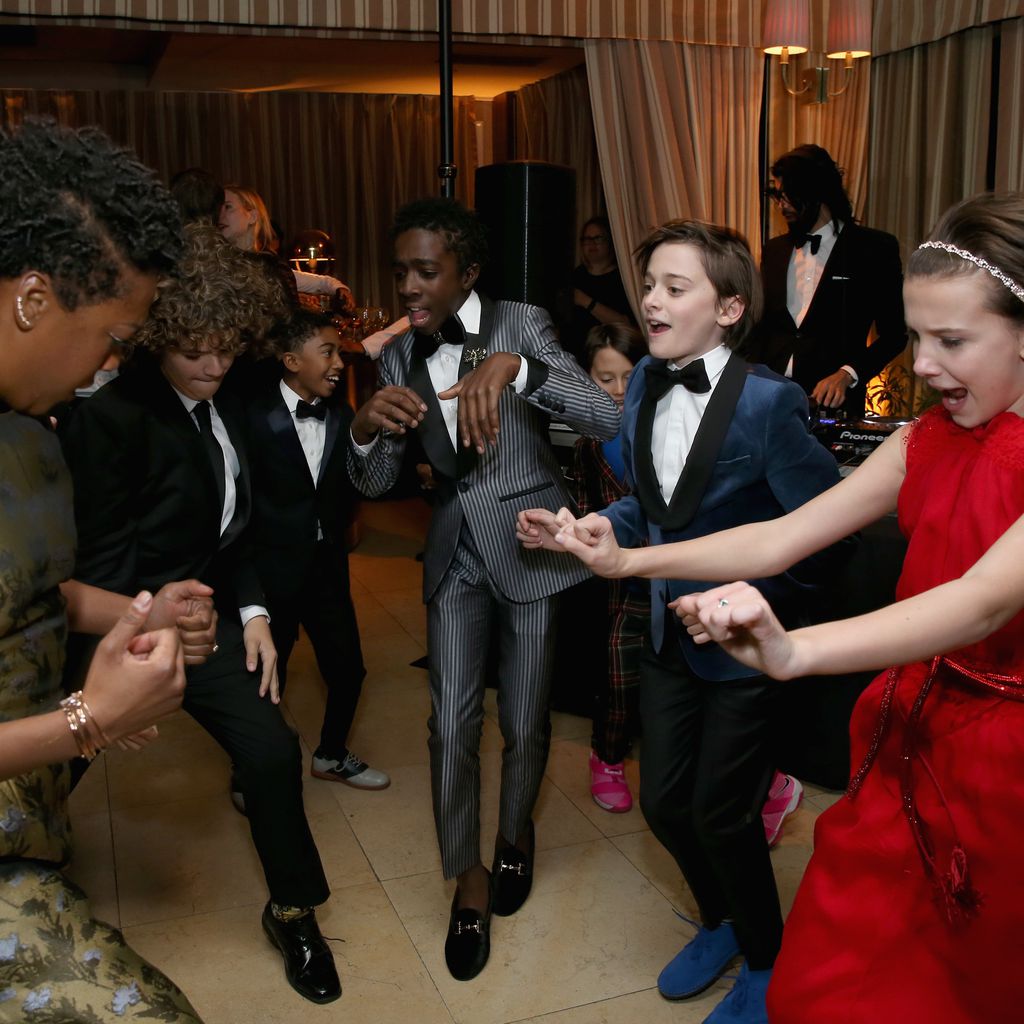 Samira Wiley und der "Stranger Things"-Cast auf der After-Show-Part der SAG Awards 2017