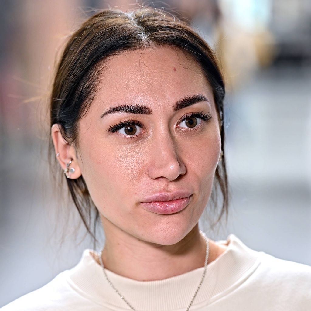 Samira Yavuz vor dem Abflug zum Dschungelcamp 2026 in Frankfurt/Main