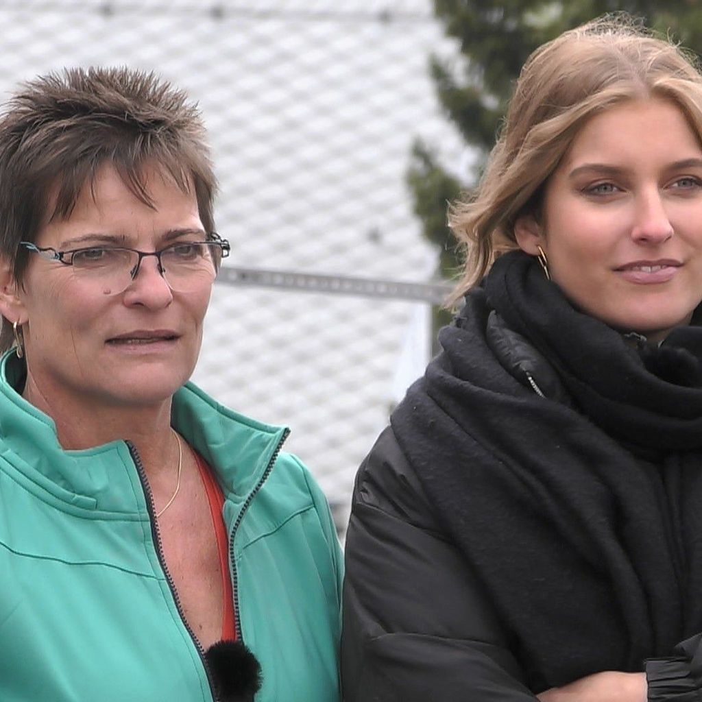 Sandra Janina und ihre Mama Ines bei "Wettkampf in 4 Wänden – Die ultimative Bau-Challenge"