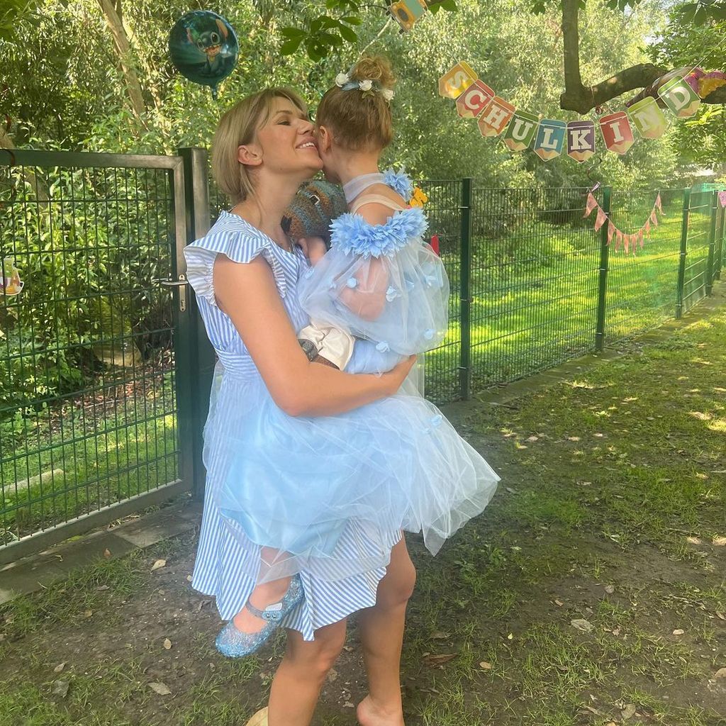 Sara Kulka mit ihrer Tochter Annabell