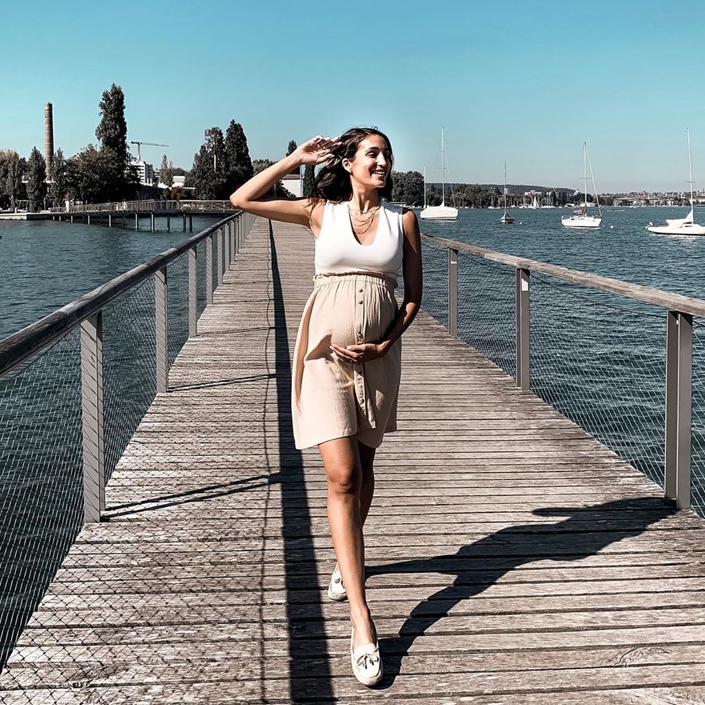 Sara Leutenegger, Model