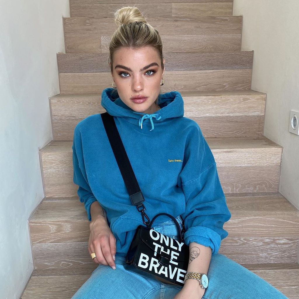 Sarah Almoril, Model