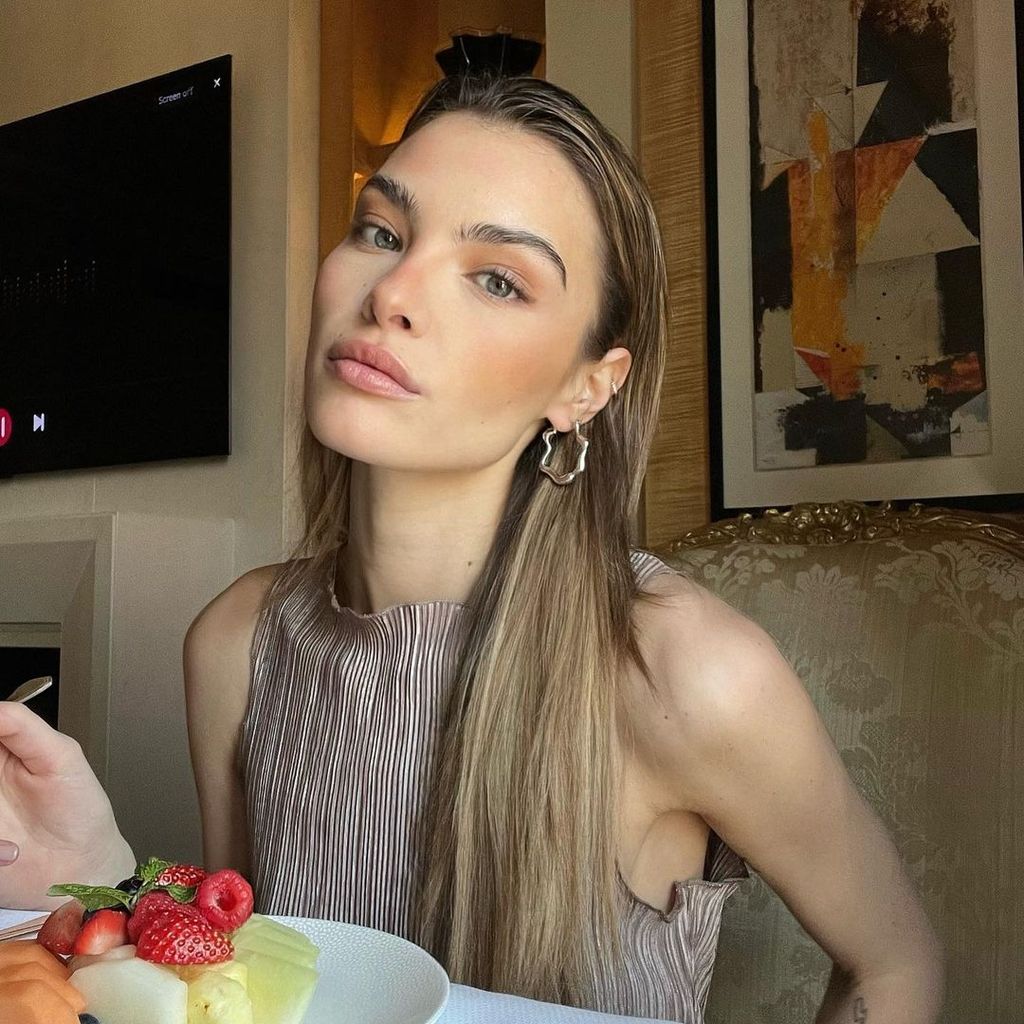 Sarah Almoril, Model