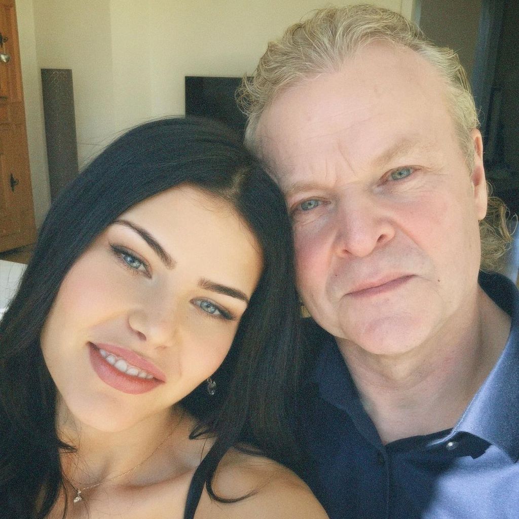 GNTM-Kandidatin Sarah Benkhoff mit ihrem Vater