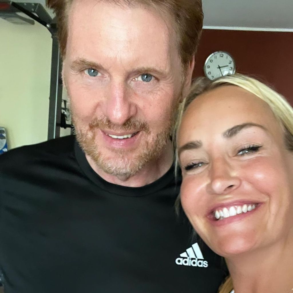 Sarah Connor mit ihrem Physiotherapeuten Thomas Sennewald im Mai 2023