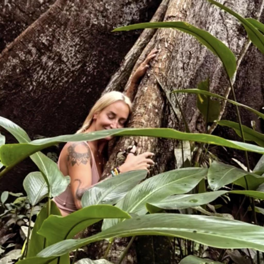 Sarah Connor im Regenwald 2025