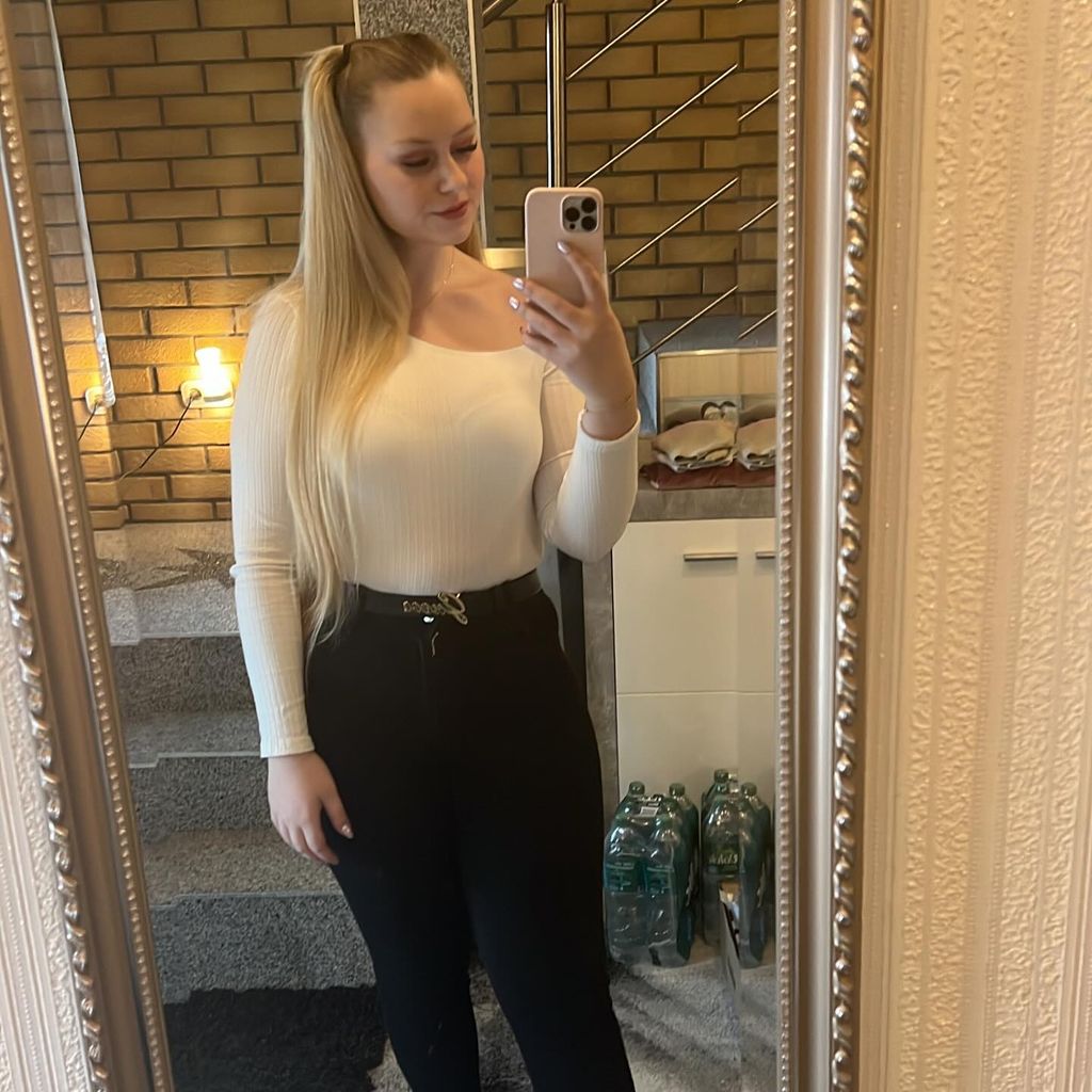 Sarah-Jane Wollny, Realitystar