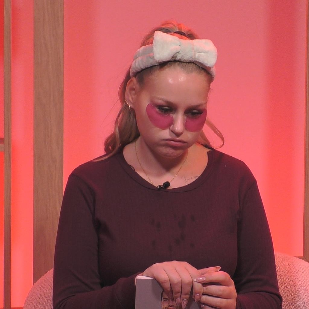 Sarah-Jane Wollny bei "Promi Big Brother" 2025