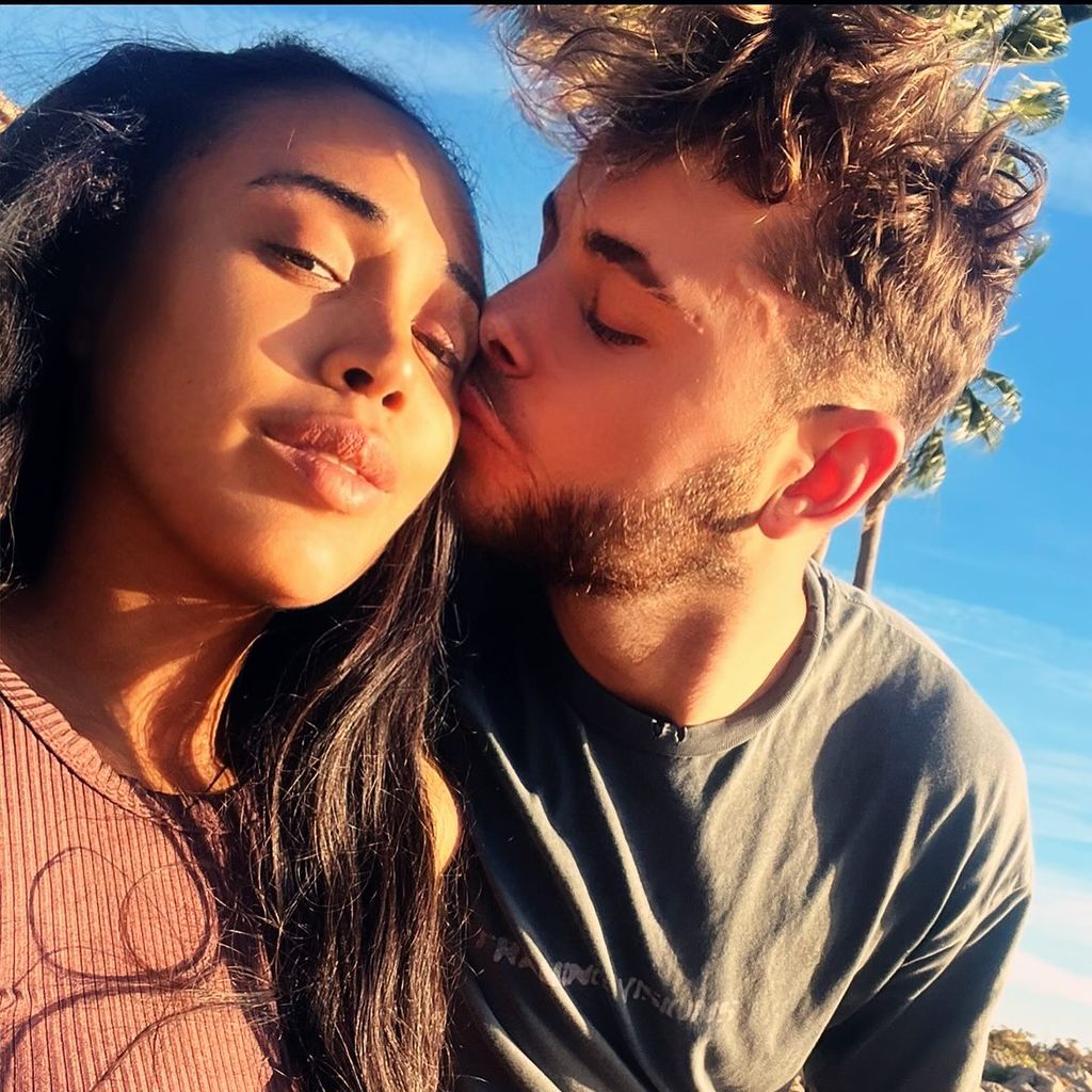 Sarah Joelle Jahnel und ihr Freund, 2025