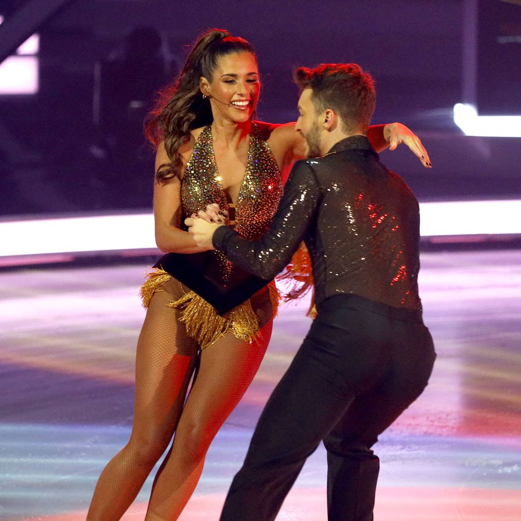 Sarah Lombardi und Joti Polizoakis bei "Dancing on Ice"