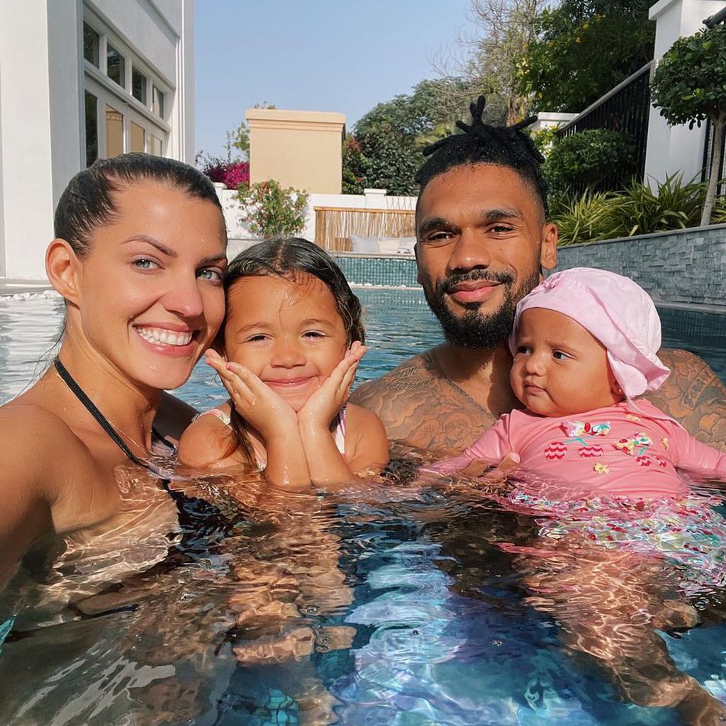 Sarah, Mia Rose, Kyla und Dominic Harrison