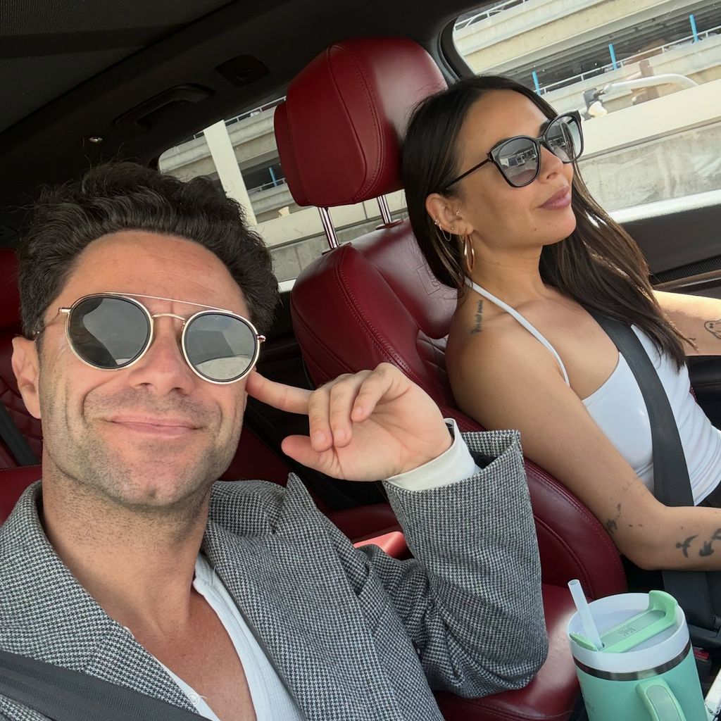 Sasha Faber und Janel Parrish, April 2026