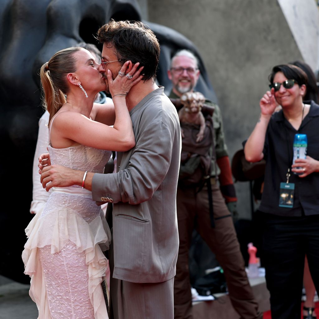 Scarlett Johansson und Jonathan Bailey, Schauspieler
