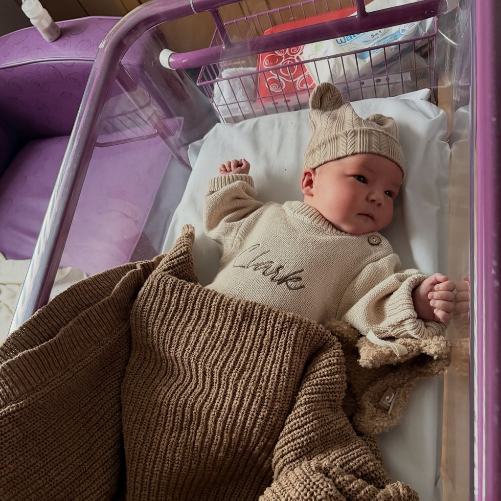Scarlett Moffatts Baby Clark Xander Dobinson