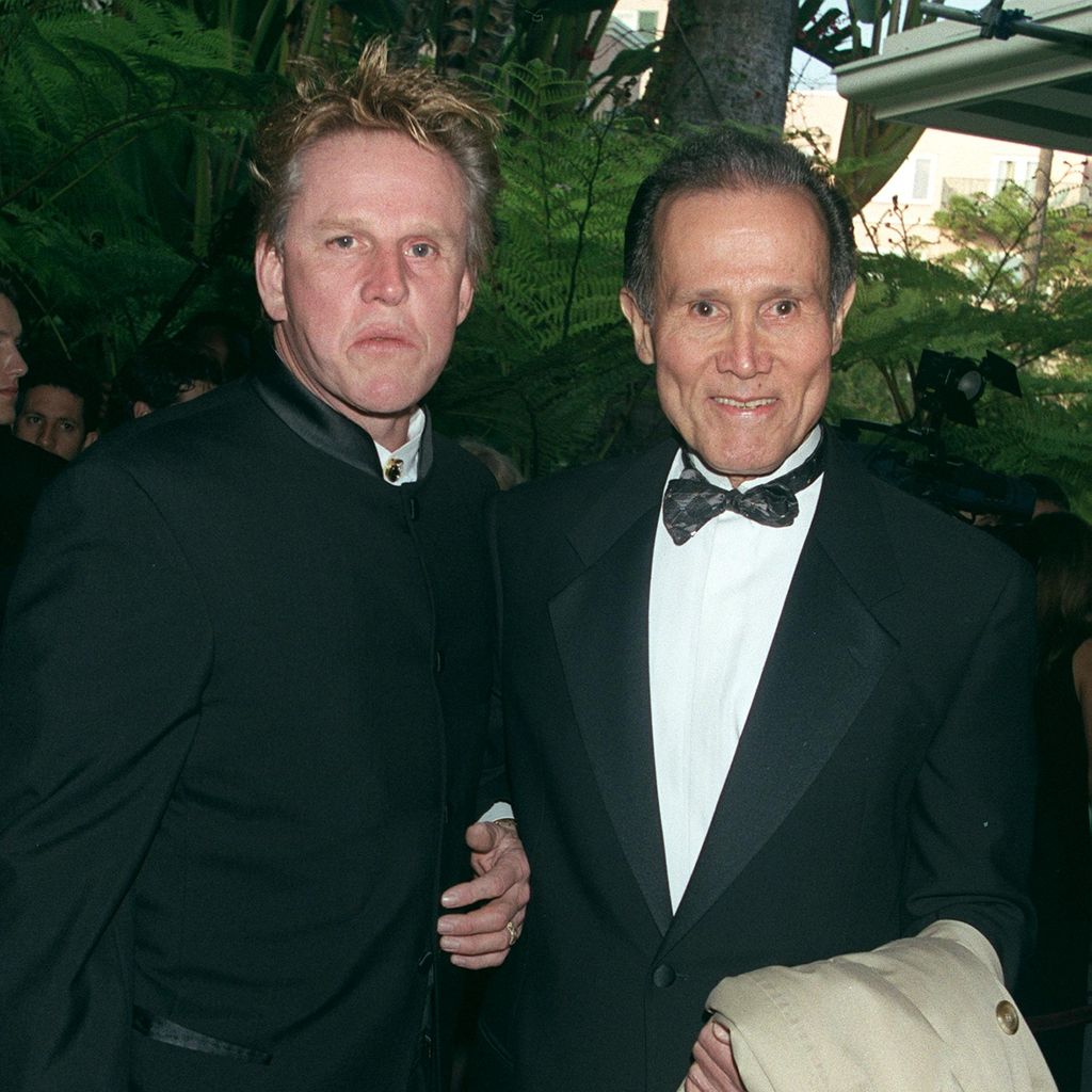 Schauspieler Gary Busey und Henry Silva bei der Oscar-Party, 2001